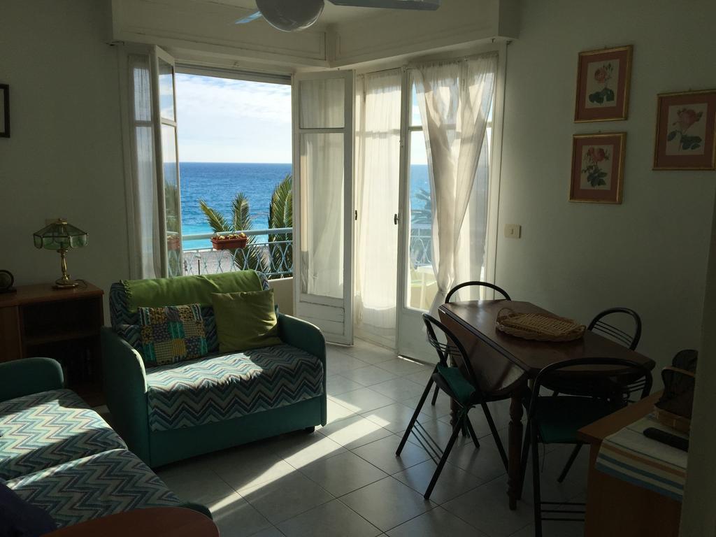 Appartement Palais Henri IV Nice Room photo